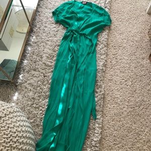 Green maxi dress